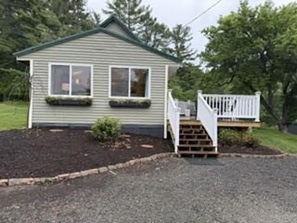 2103 Maine 46 Bucksport ME 04416