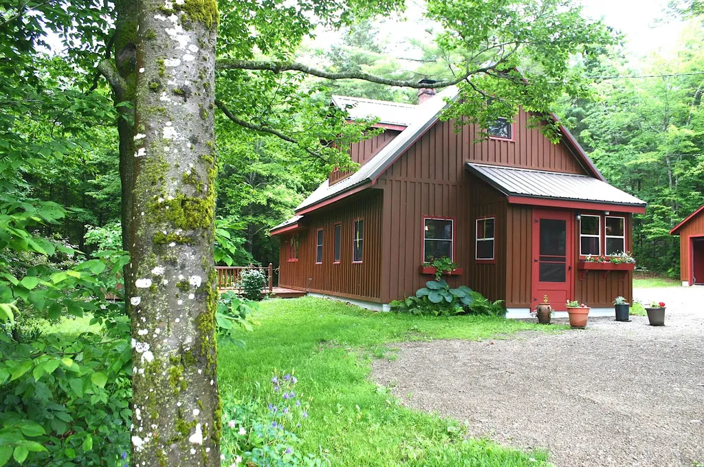 10 Ricker Hill Road Jackson ME 04921