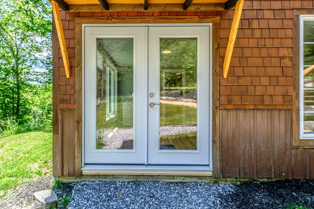 179 Hunter Road Dresden ME 04342