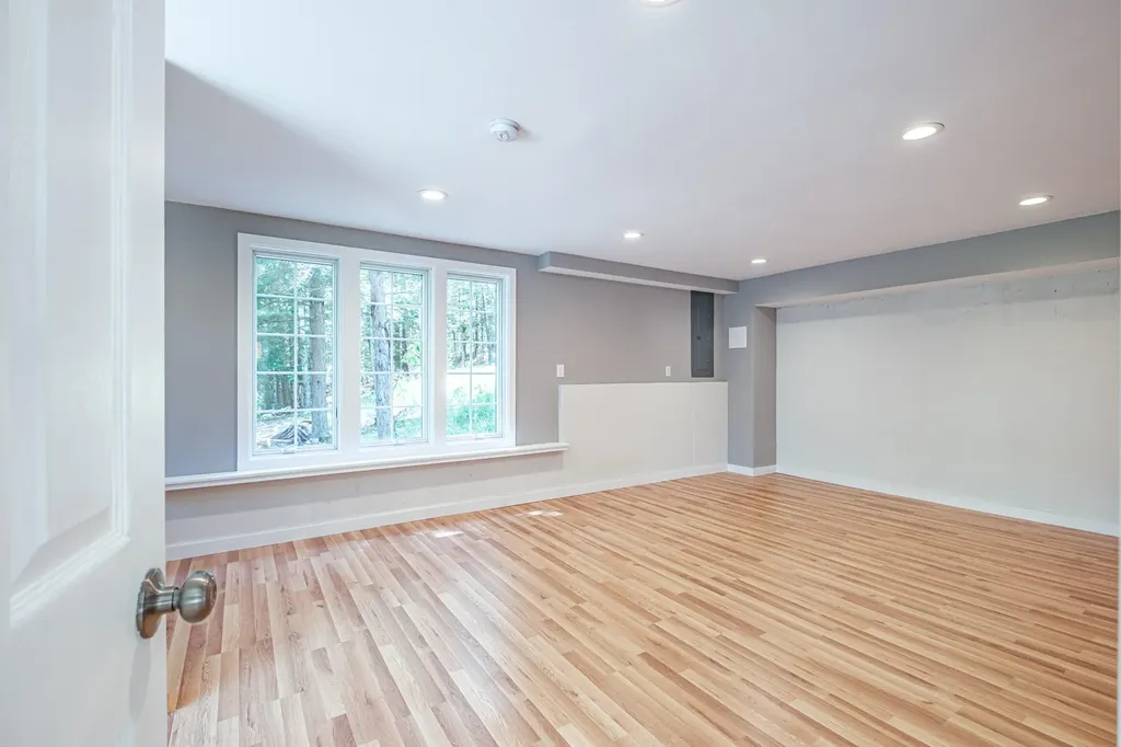 179 Hunter Road Dresden ME 04342