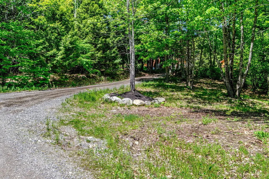 179 Hunter Road Dresden ME 04342