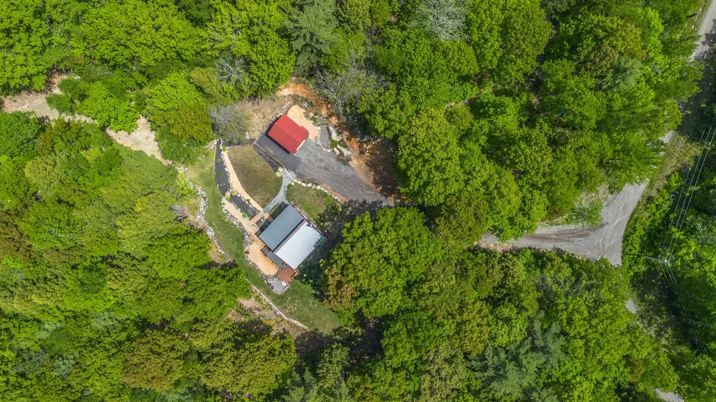 179 Hunter Road Dresden ME 04342