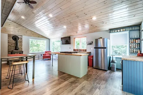 179 Hunter Road Dresden ME 04342