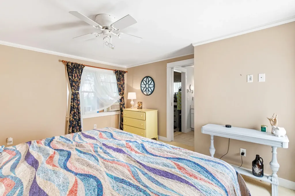 27 Somerset Avenue Old Orchard Beach ME 04064