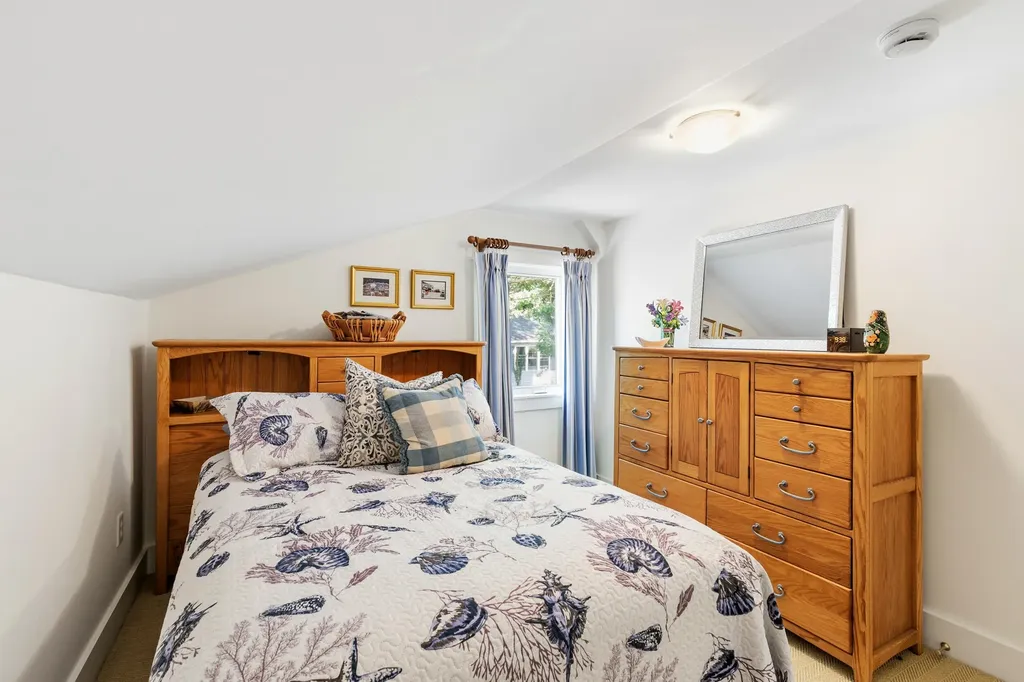 27 Somerset Avenue Old Orchard Beach ME 04064