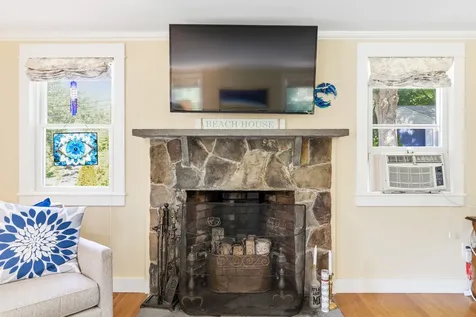 27 Somerset Avenue Old Orchard Beach ME 04064