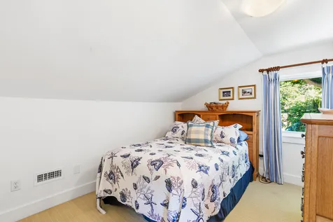 27 Somerset Avenue Old Orchard Beach ME 04064