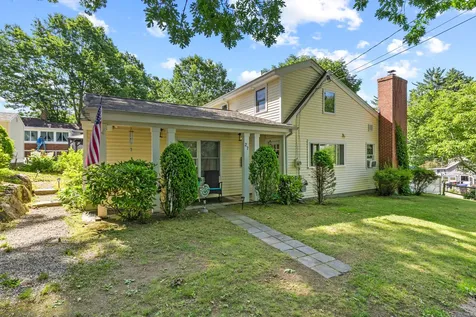 27 Somerset Avenue Old Orchard Beach ME 04064