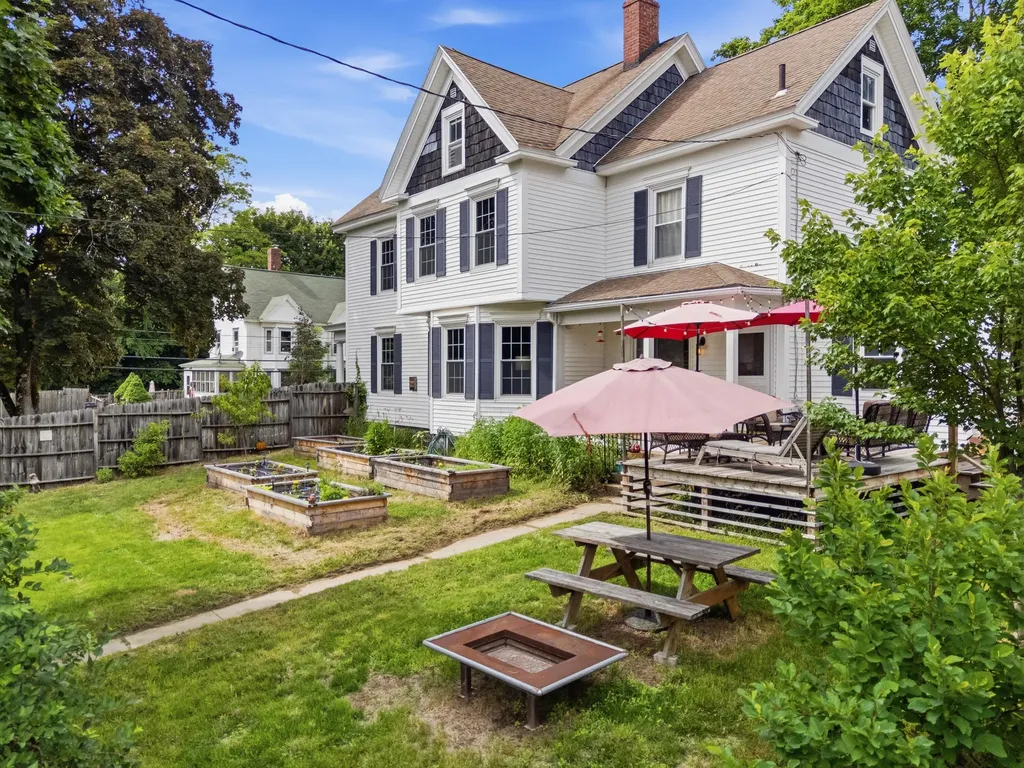 17 Addison Street Lisbon ME 04252