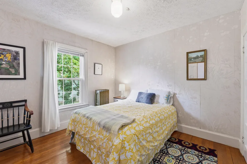 17 Addison Street Lisbon ME 04252