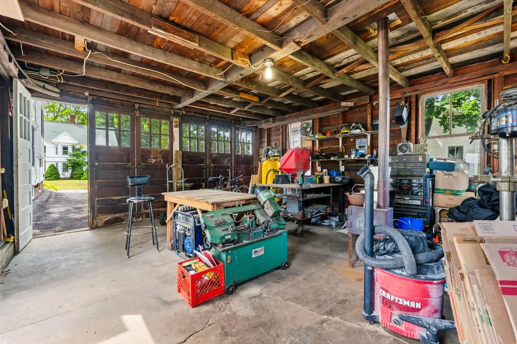 17 Addison Street Lisbon ME 04252