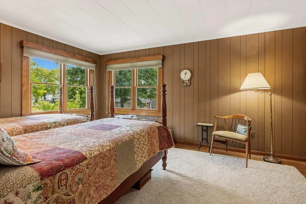6 Proctor Avenue N Kennebunkport ME 04046