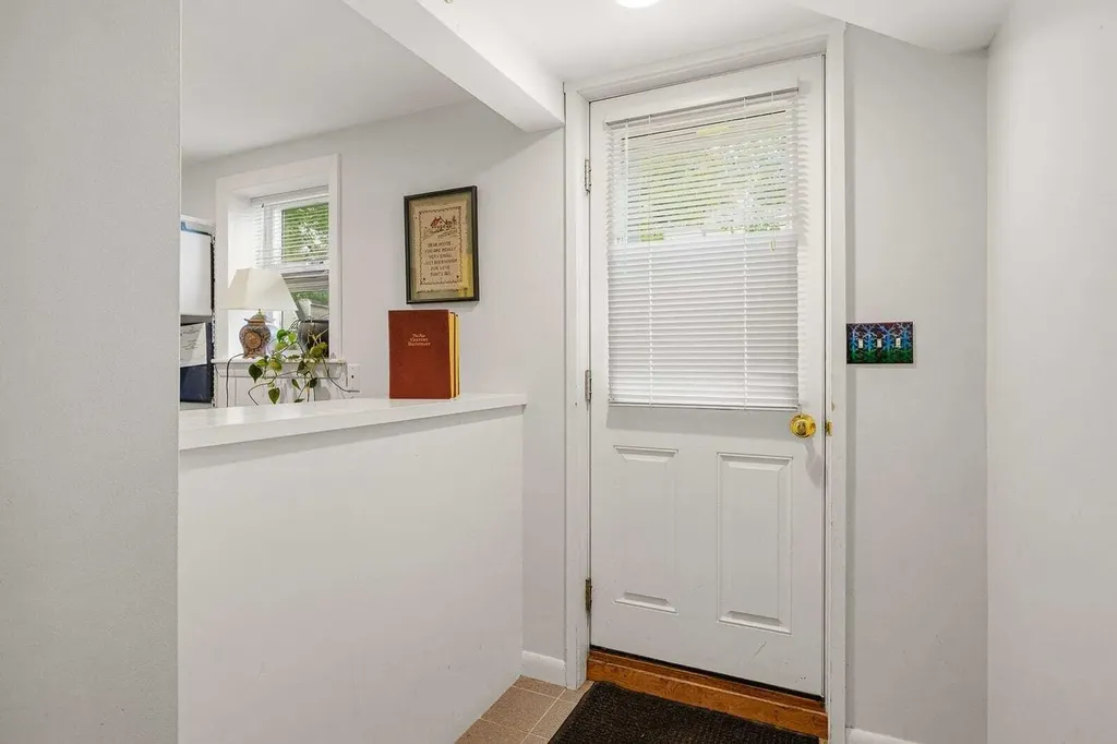 6 Proctor Avenue Kennebunkport ME 04046