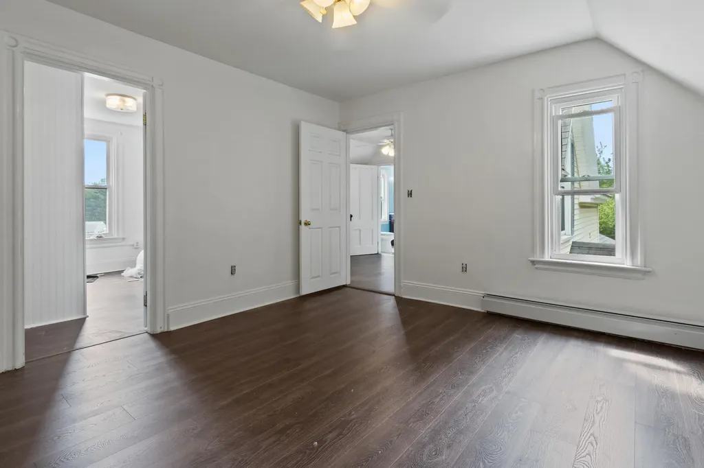 1584 Broadway South Portland ME 04106