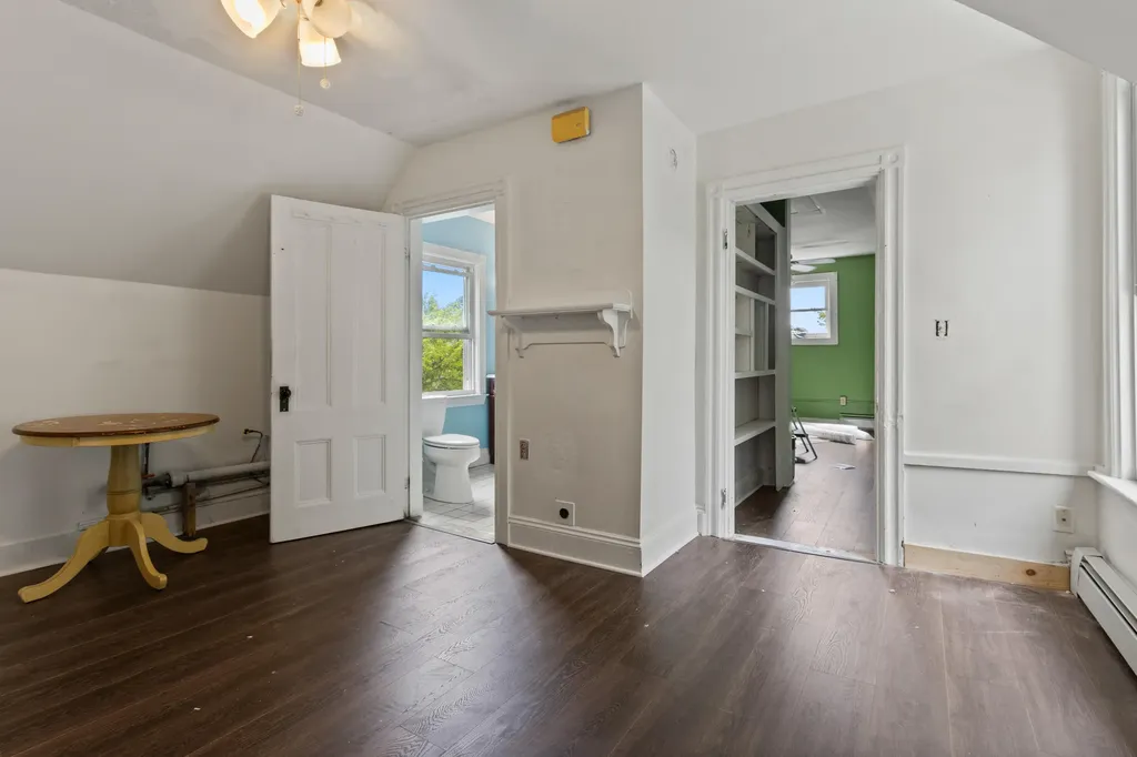 1584 Broadway South Portland ME 04106