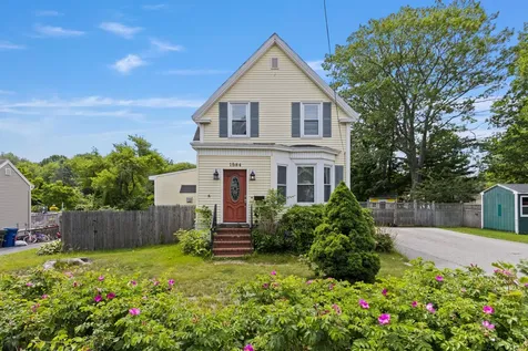 1584 Broadway South Portland ME 04106