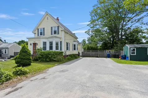 1584 Broadway South Portland ME 04106