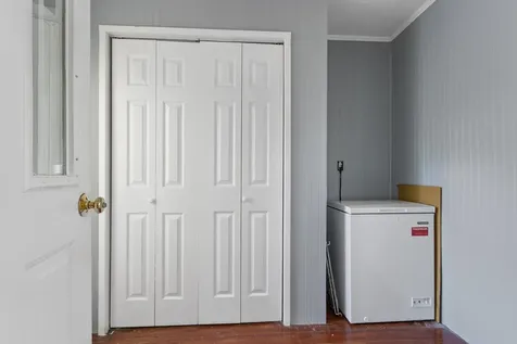 1584 Broadway South Portland ME 04106