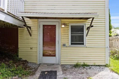 1584 Broadway South Portland ME 04106