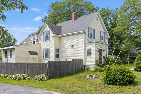 1584 Broadway South Portland ME 04106