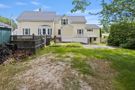 1584 Broadway South Portland ME 04106