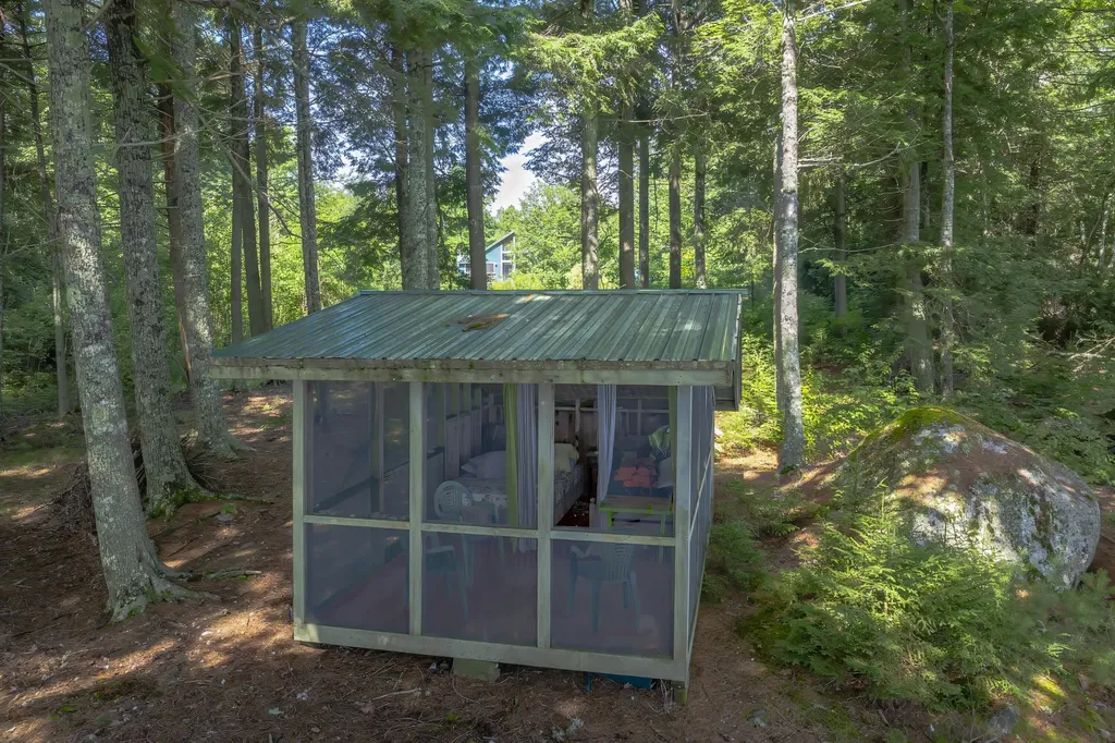 310 Peninsula Drive Mariaville ME 04605