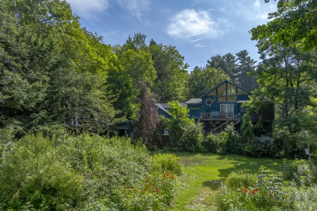 310 Peninsula Drive Mariaville ME 04605