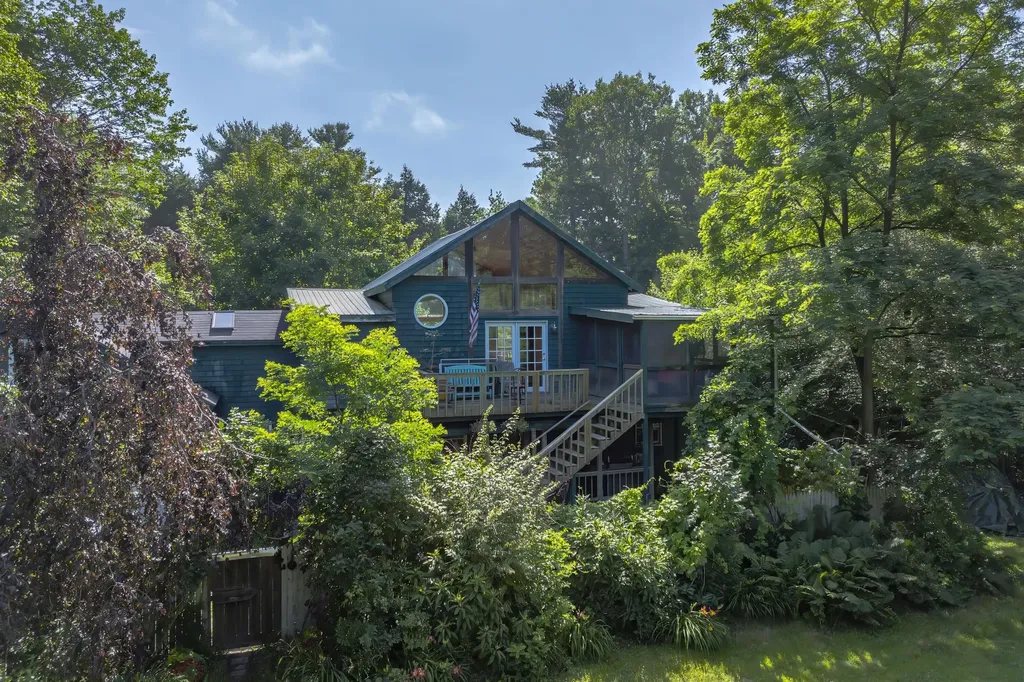 310 Peninsula Drive Mariaville ME 04605