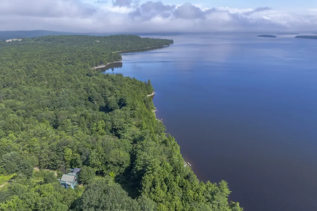 310 Peninsula Drive Mariaville ME 04605