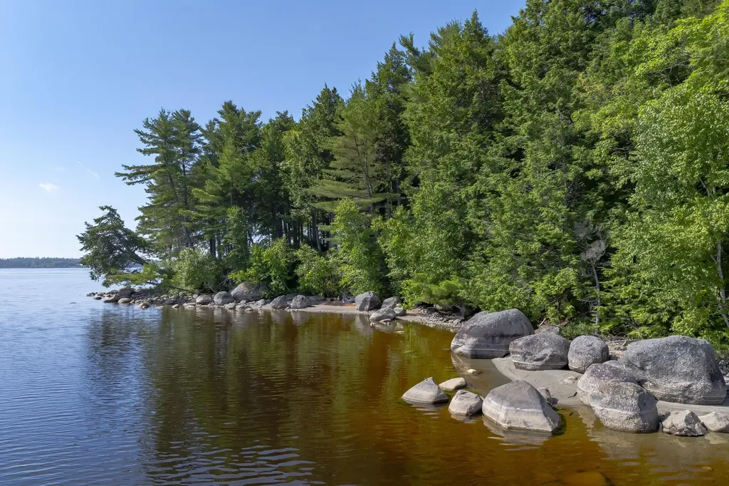 310 Peninsula Drive Mariaville ME 04605