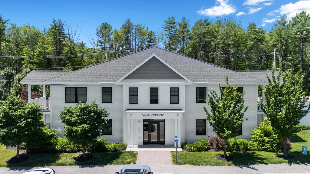 Scarborough ME, 34 Mill Commons Drive, Unit 114
