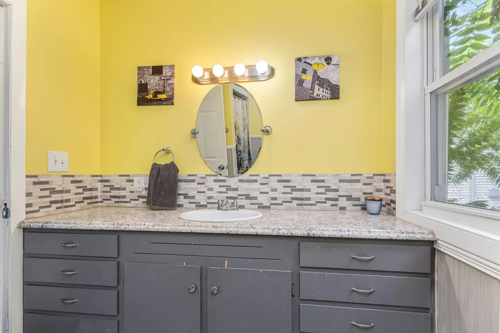 122 Jackson Street Sanford ME 04073
