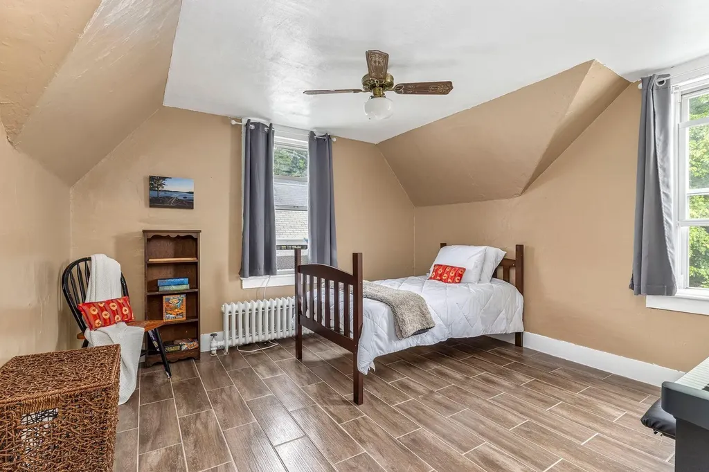 122 Jackson Street Sanford ME 04073