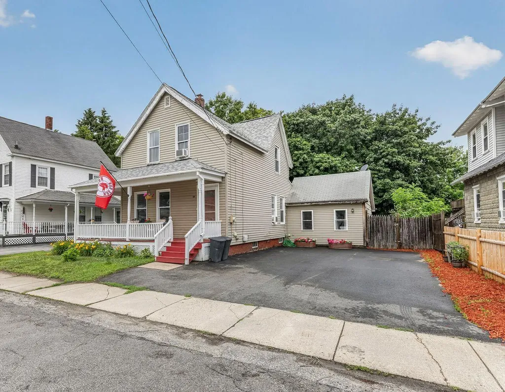 122 Jackson Street Sanford ME 04073