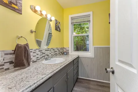 122 Jackson Street Sanford ME 04073