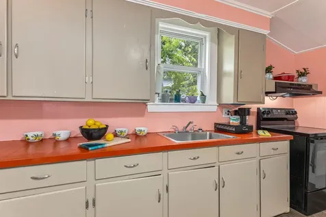 122 Jackson Street Sanford ME 04073