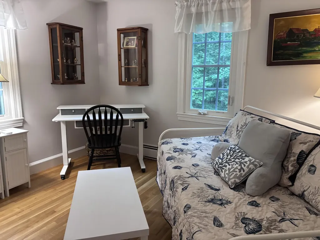 24 Wood Pond Lane Kennebunk ME 04043