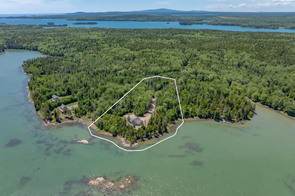3 Cove Road Steuben ME 04680