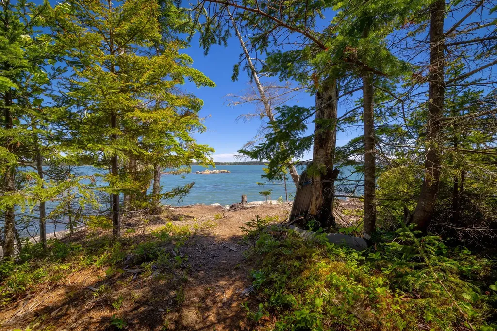 3 Cove Road Steuben ME 04680