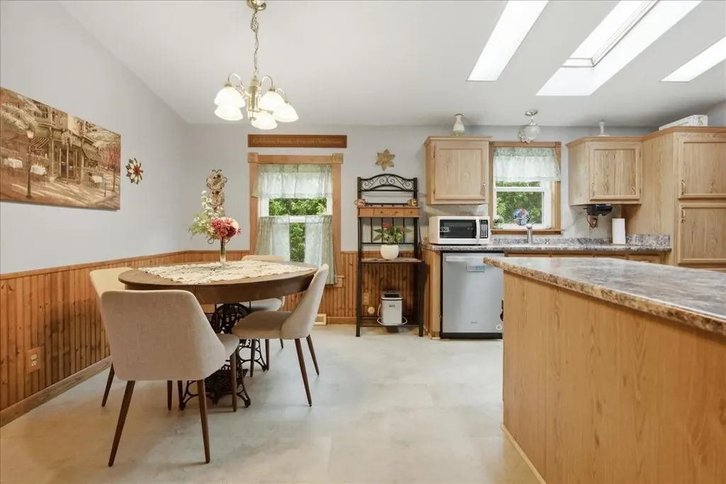 11 Fox Run Drive Lewiston ME 04240