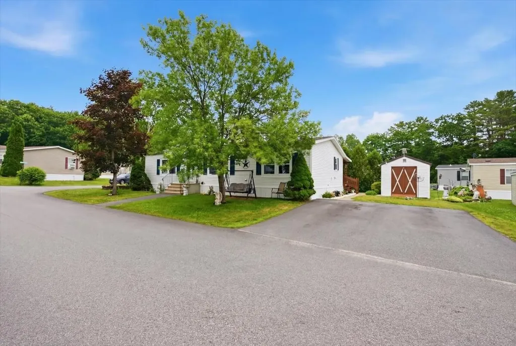 11 Fox Run Drive Lewiston ME 04240