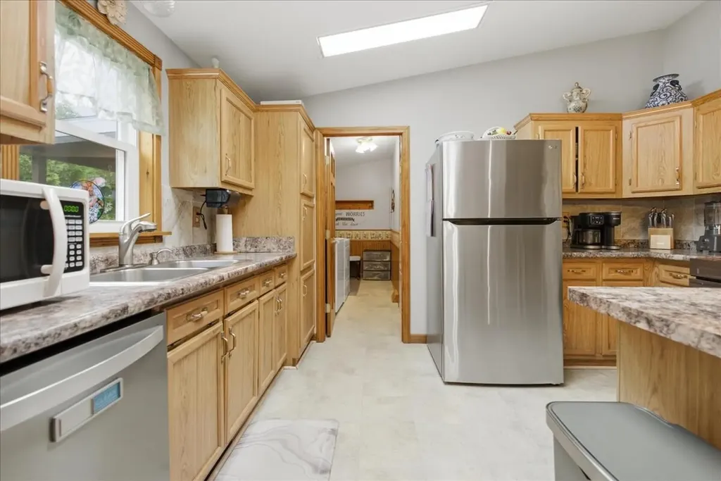 11 Fox Run Drive Lewiston ME 04240