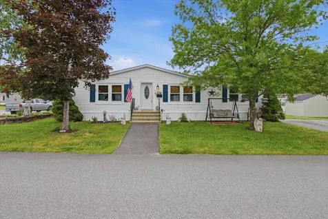 11 Fox Run Drive Lewiston ME 04240