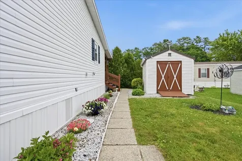 11 Fox Run Drive Lewiston ME 04240