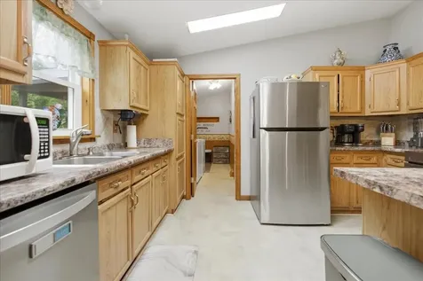 11 Fox Run Drive Lewiston ME 04240
