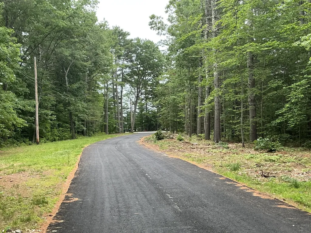 64-G Browning Way Cumberland ME 04021