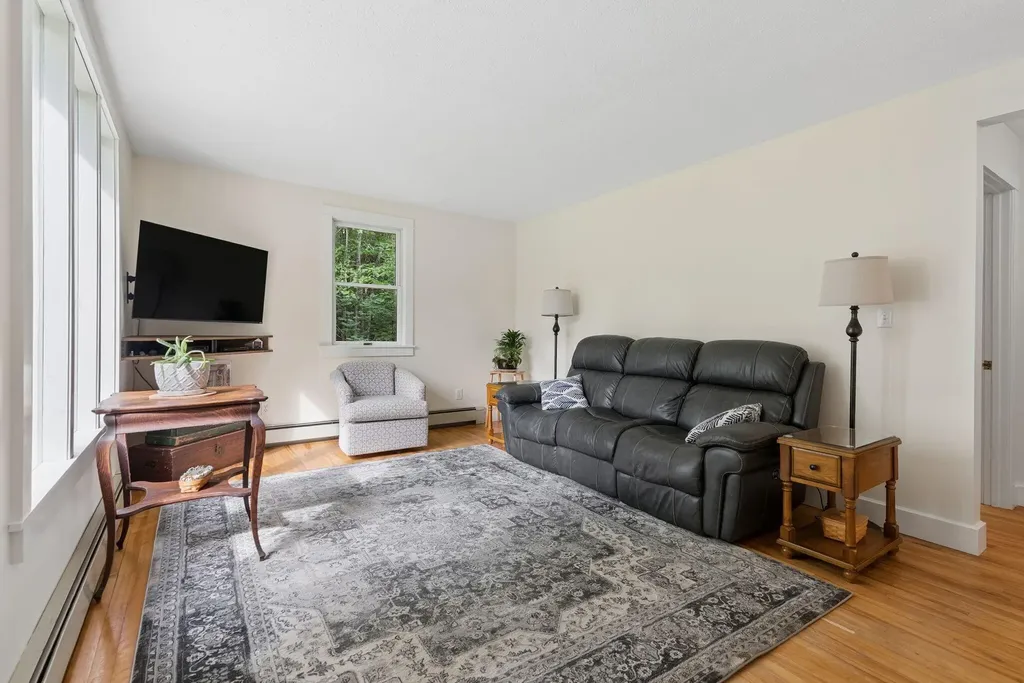 497 Allen Road Pownal ME 04069