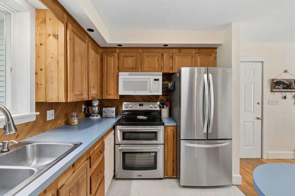 497 Allen Road Pownal ME 04069