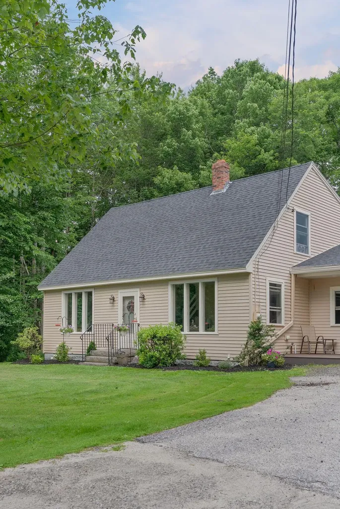 497 Allen Road Pownal ME 04069