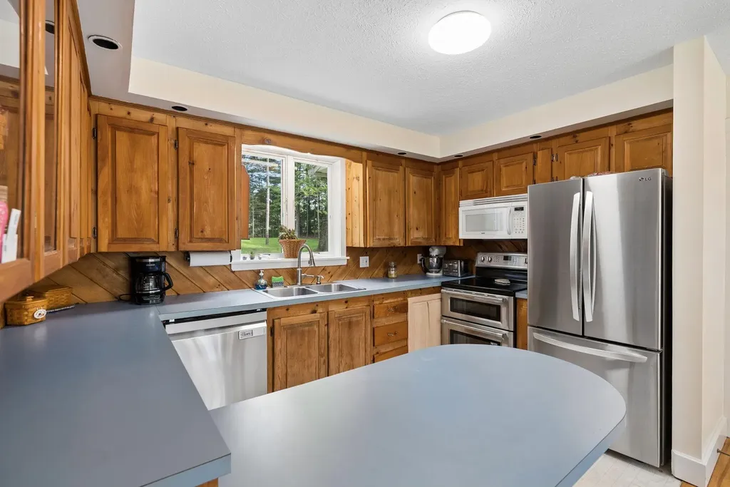 497 Allen Road Pownal ME 04069